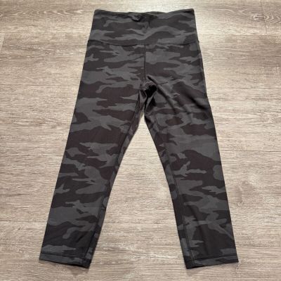 Athleta Leggings Womens Small Camo Elation Camo Capri Workout Yoga Casual Lounge